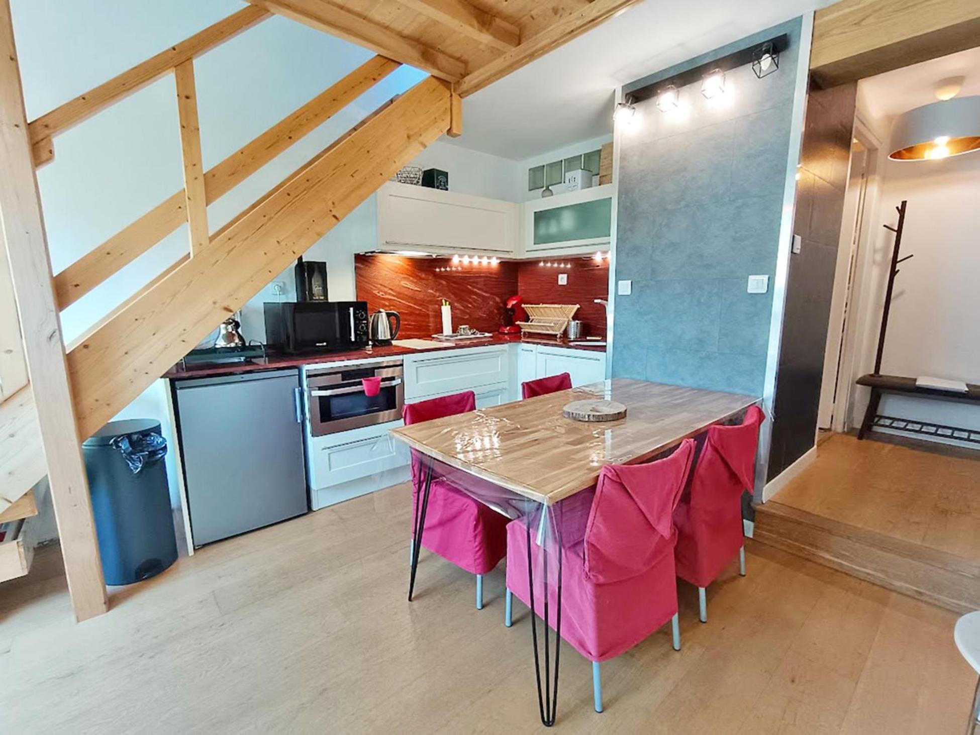 Appartement Le Nid De Juliette, T3 Duplex, Parking, Cave à Bagnères-de-Luchon Extérieur photo